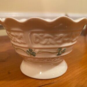 Belleek Small Tara Collection bowl VGUC